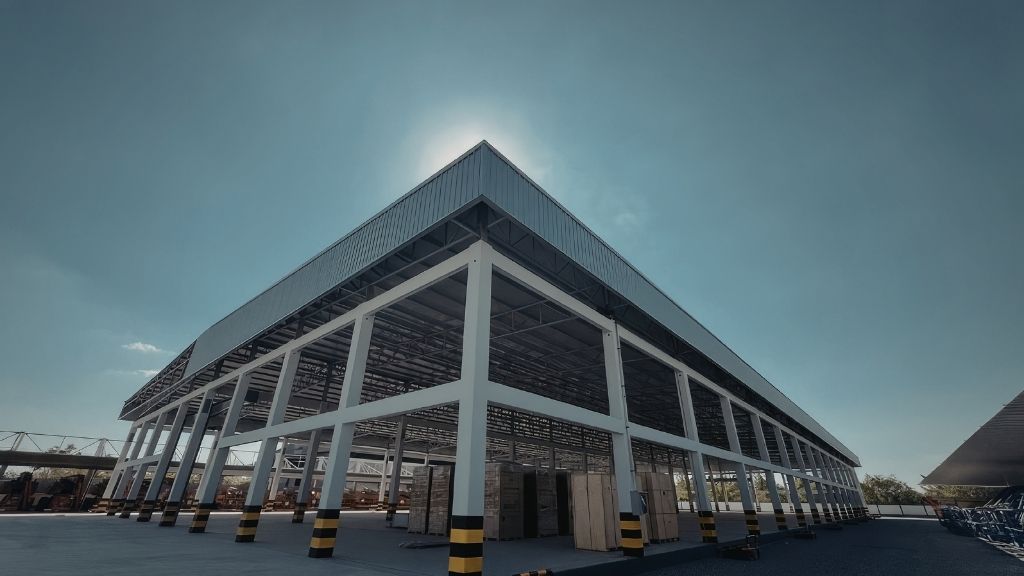 Industrial warehouse property in Saskatoon commercial district